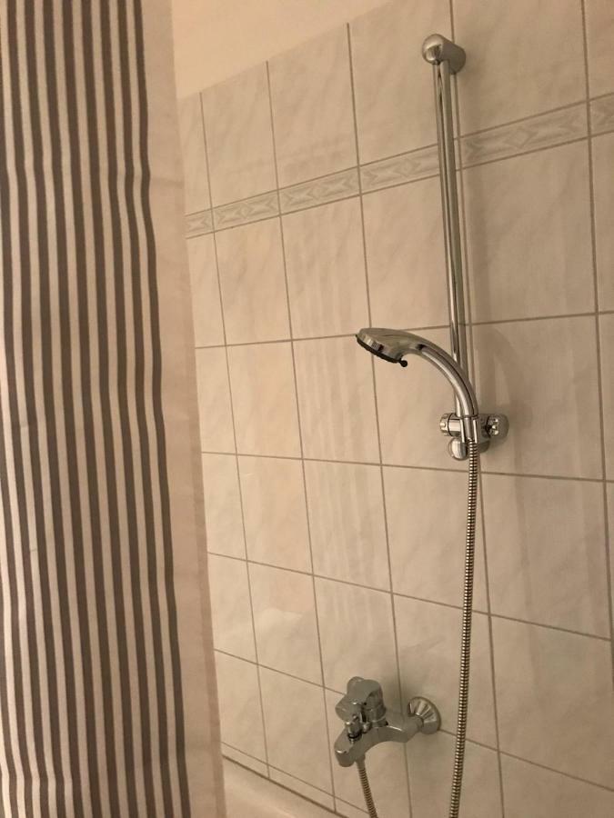 バート・アウスゼーKirchengasse 162 - Alte Postアパートメント エクステリア 写真
