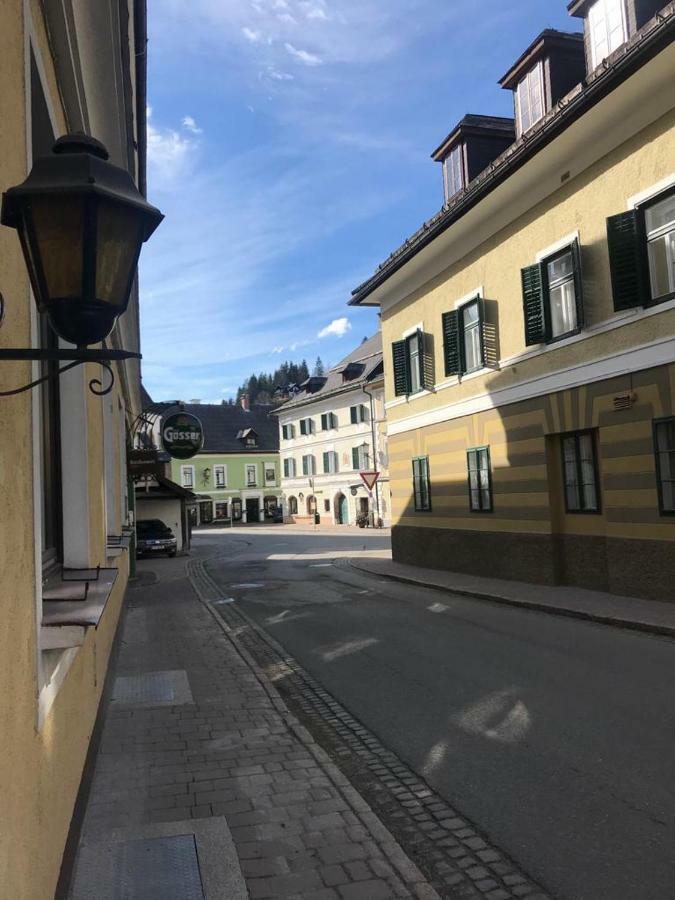 バート・アウスゼーKirchengasse 162 - Alte Postアパートメント エクステリア 写真